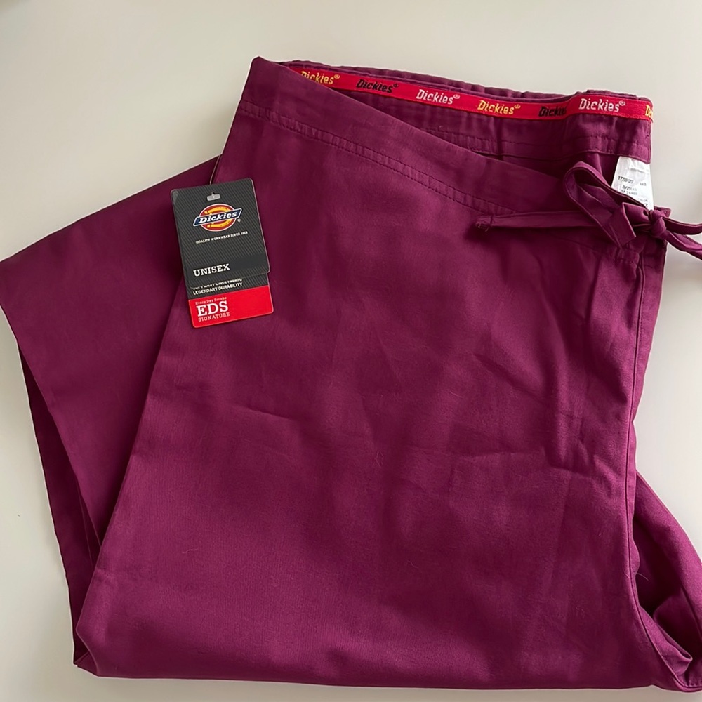 Unisex Dickies scrub bottoms
